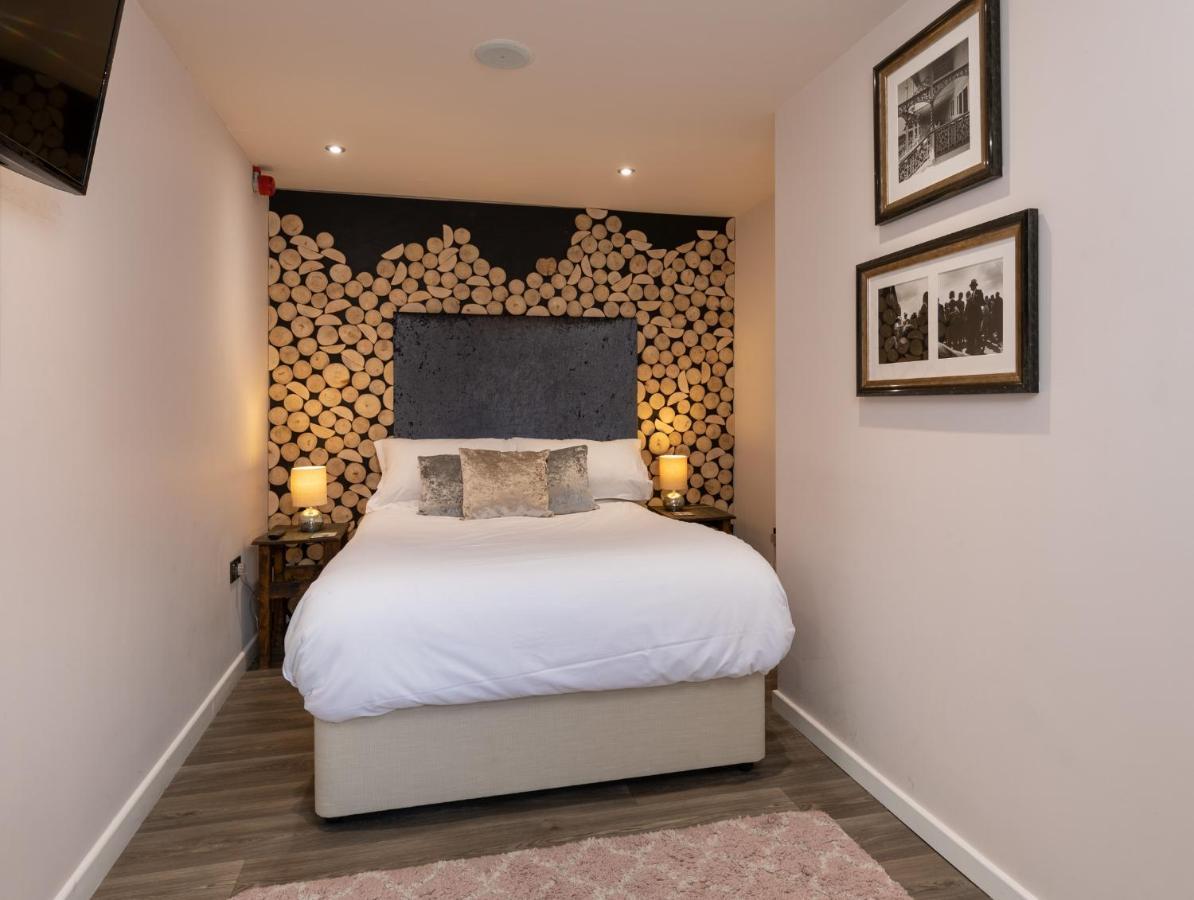 The Stable Suite At York Racecourse Екстер'єр фото