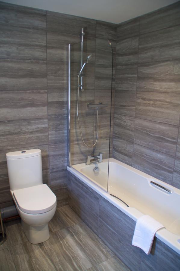The Stable Suite At York Racecourse Екстер'єр фото